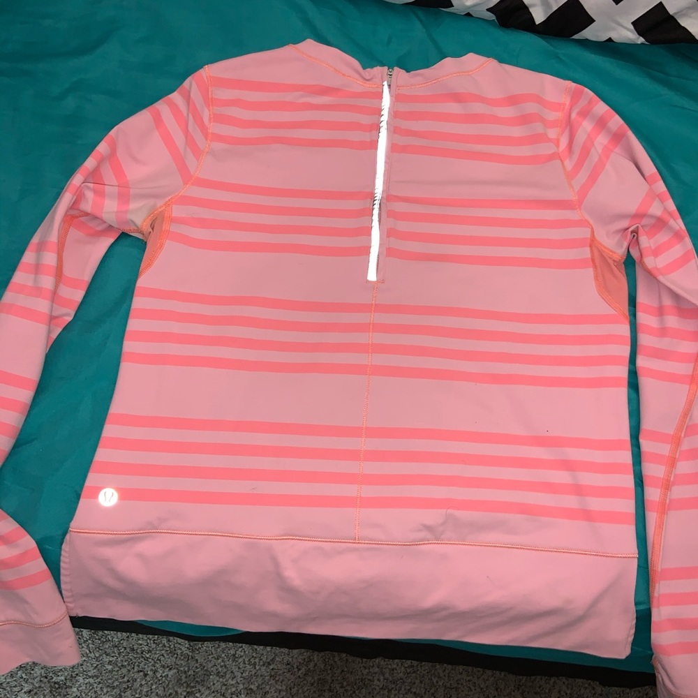 Size 6 Lululemon light pullover jacket.